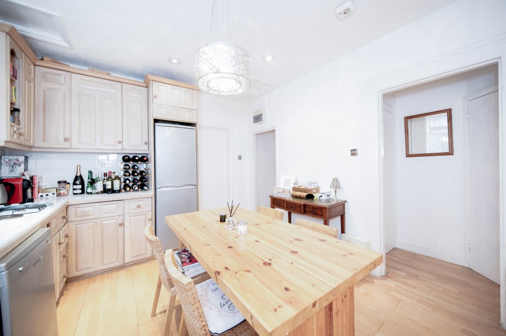 Images for Chesilton Road, London EAID:b14af4f96b772baf94477b55c6aee9ec BID:1